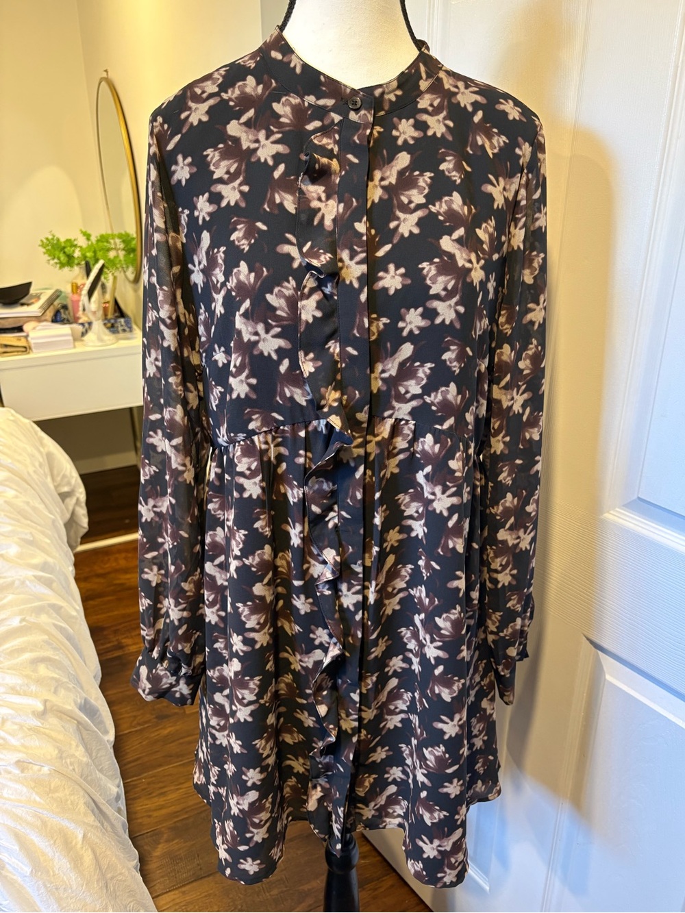 Frank And Oak NWT Floral Ruffle Chiffon Dress Size L Boho Long Sleeve